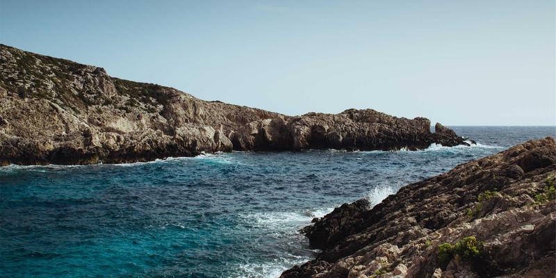 软件定义网络(SDN)如何重塑企业网络架构:从敏捷性到安全性的全面革新